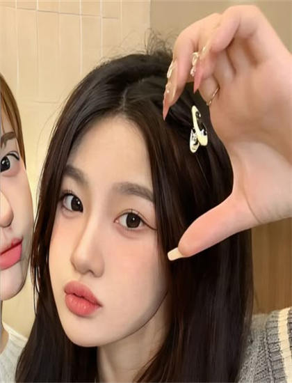 专业解读：志愿者回家的市场表现与观众反馈——艺术与技术的完美结合