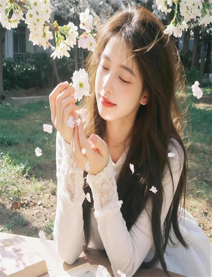 肮脏的妻子剪辑手法分析：节奏把控与转场技巧探讨